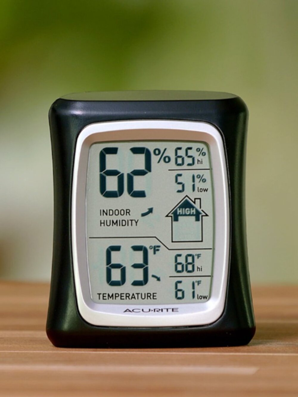 AcuRite Indoor Digital Thermometer & Hygrometer. 3"x2.5"x1.3"